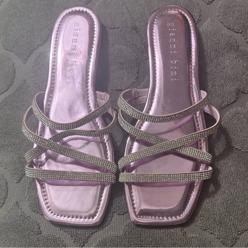 Gianni Bini lavender purple sandals size 9.5 NWOT